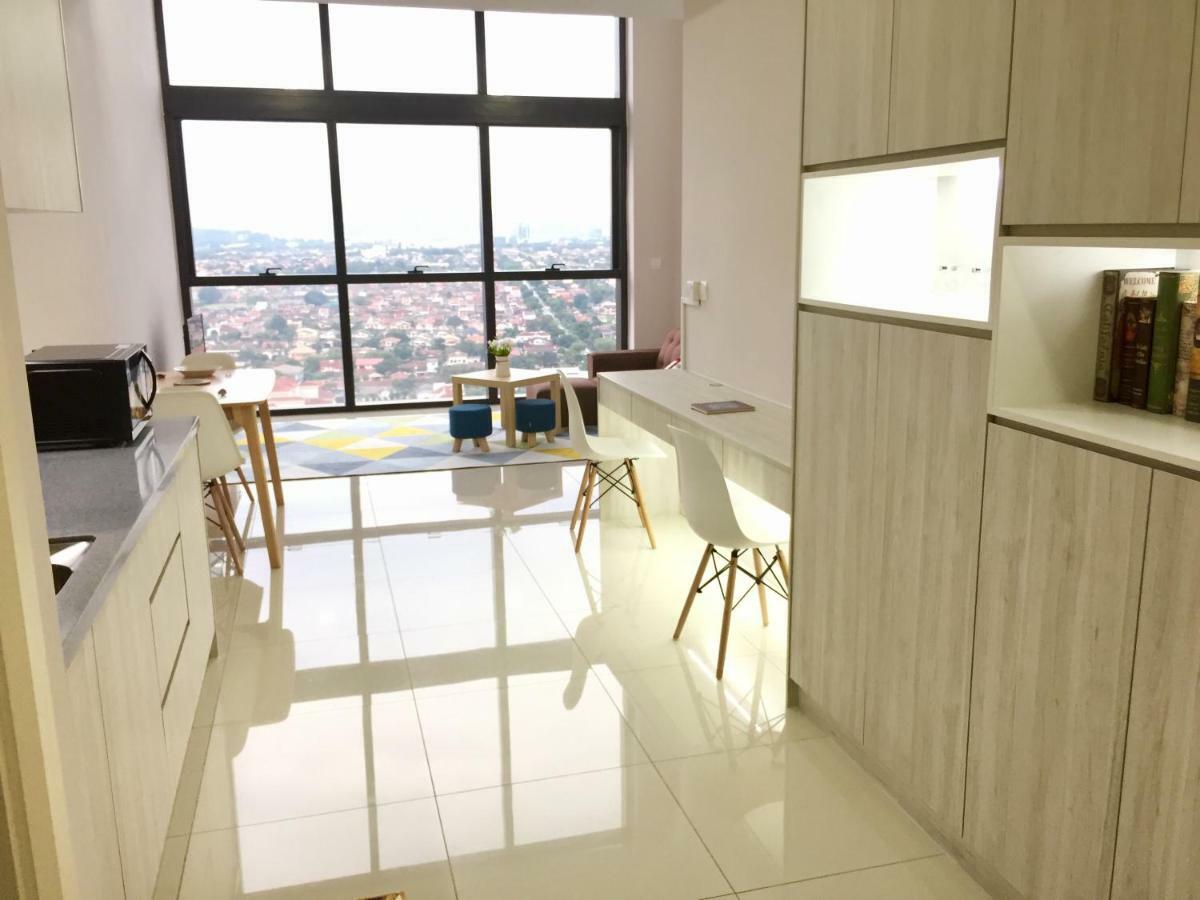 Appartamento Splendid Duplex@ Sunway And Petaling Jaya Esterno foto