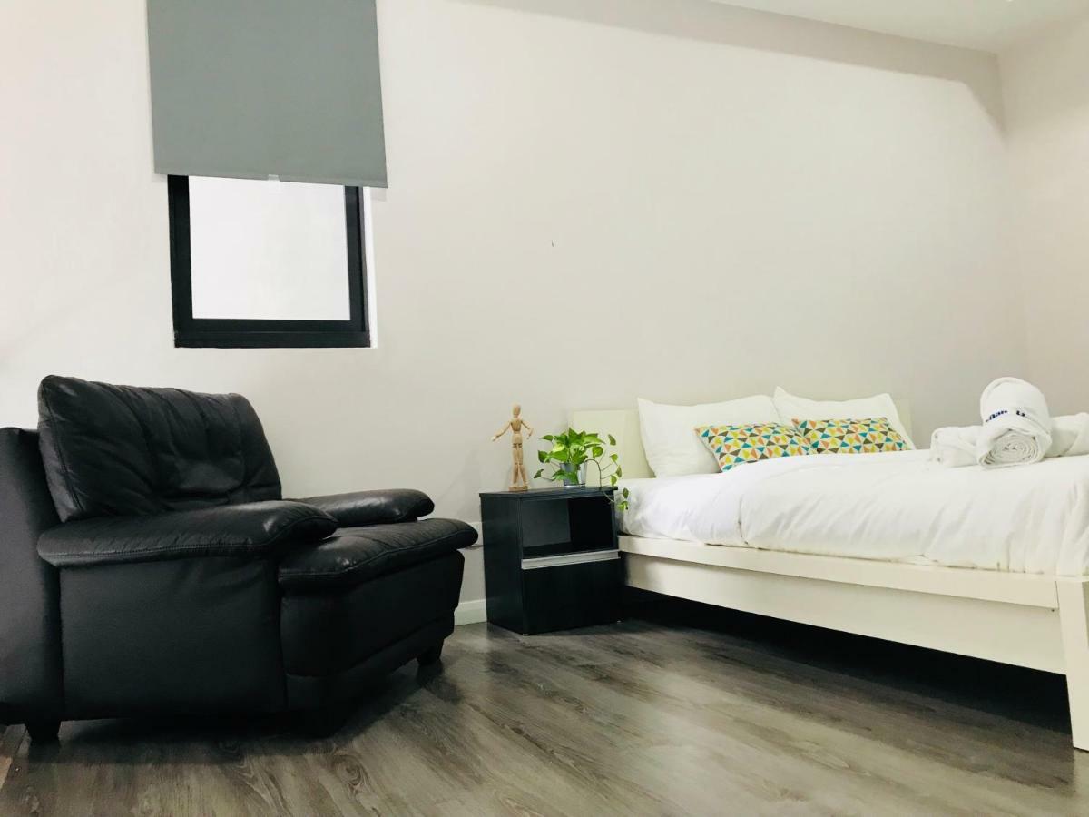 Appartamento Splendid Duplex@ Sunway And Petaling Jaya Esterno foto